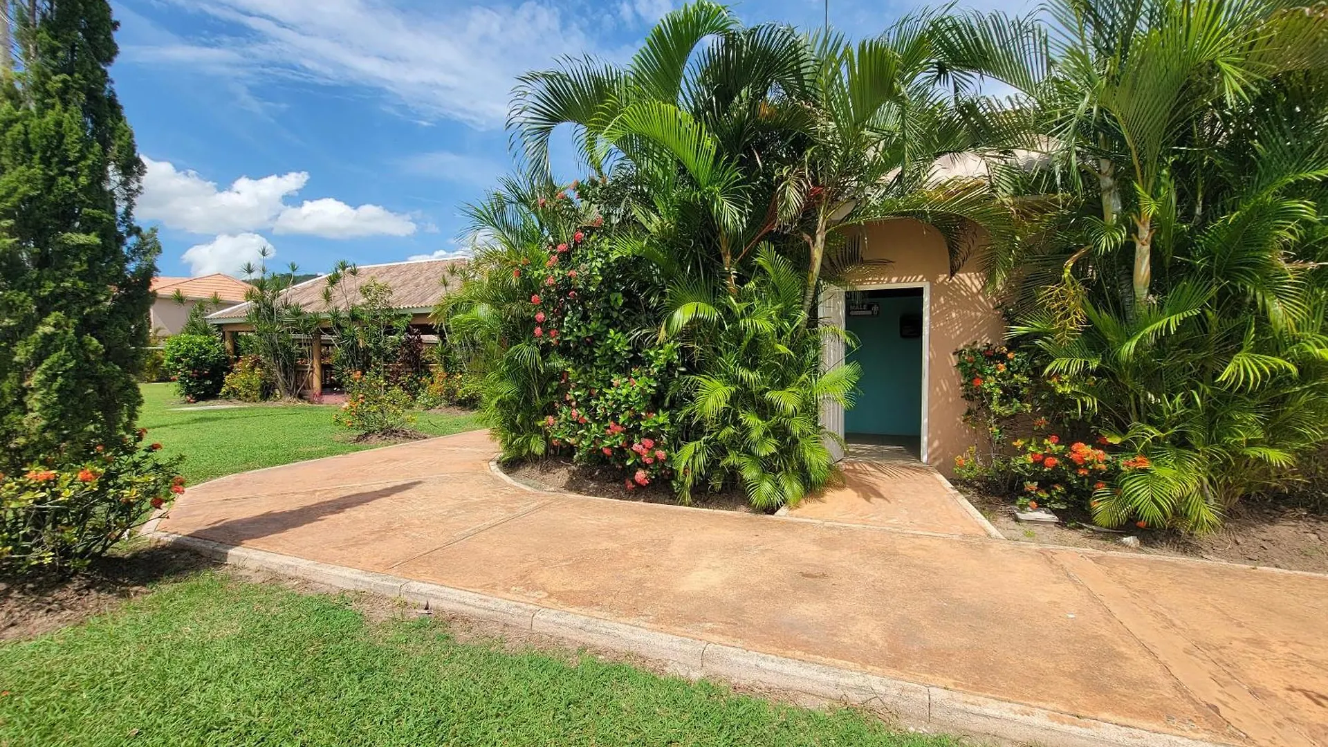 Holiday home Comfortable Strategic Lodging Quarters Spanish Town