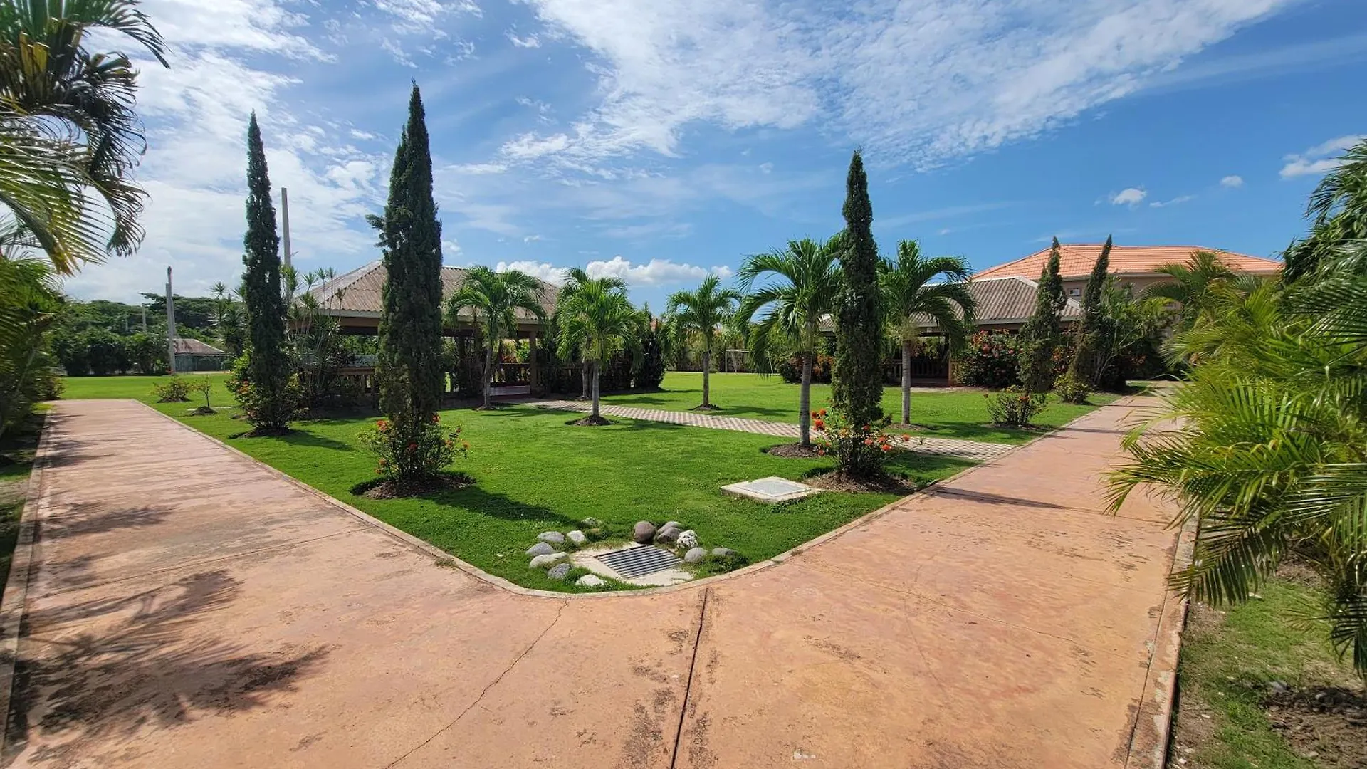 Comfortable Strategic Lodging Quarters Spanish Town 0*,  Jamaica