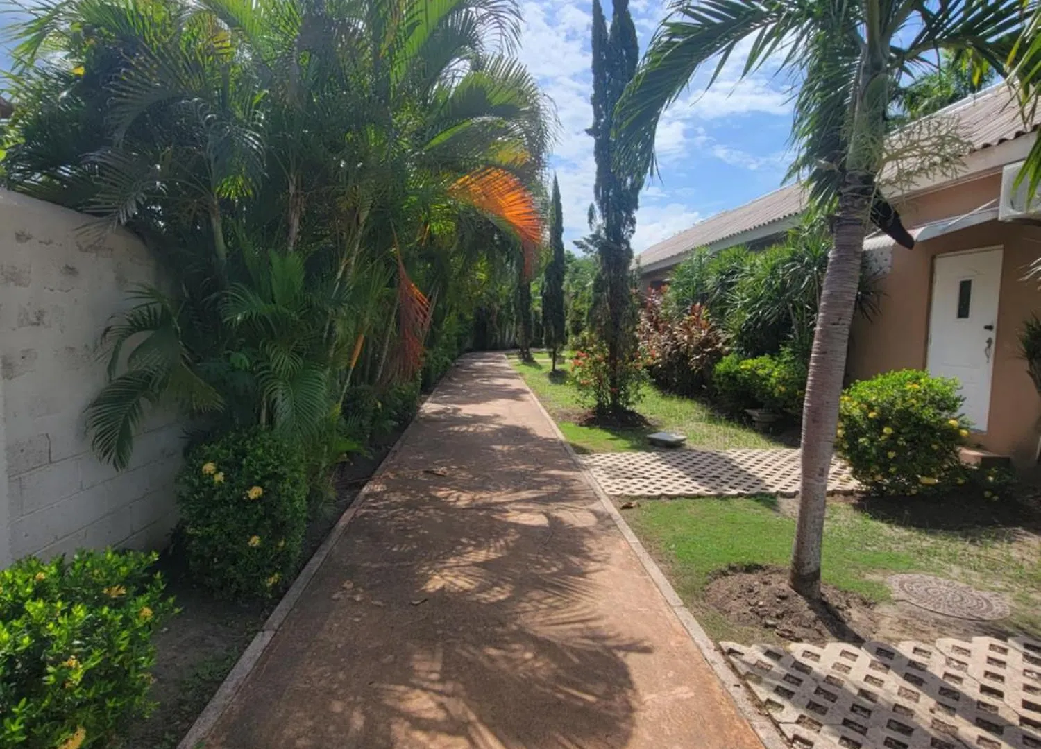 Holiday home Comfortable Strategic Lodging Quarters Spanish Town